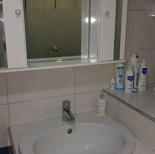 Luxury On The First Line ! 公寓 *