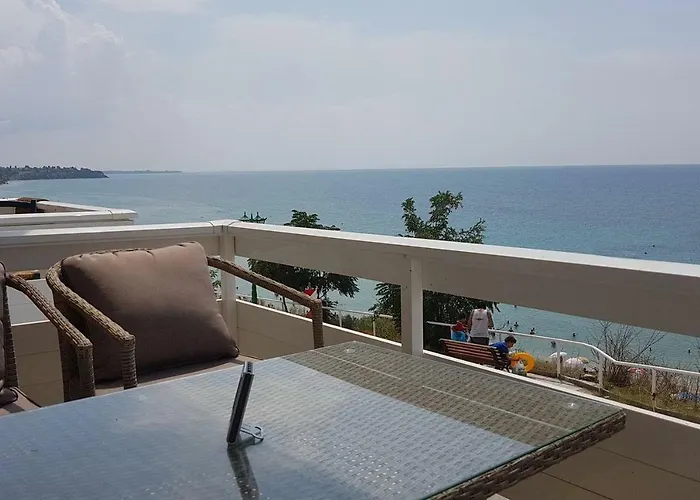 Luxury On The First Line ! 公寓 *