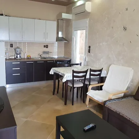 アパート Luxury On The First Line ! Nea Kallikrateia